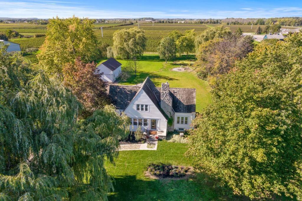 Waterfront Niagara-On-The-Lake Farmhouse On A Vineyard Villa Esterno foto