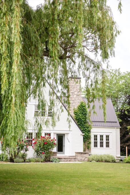 Waterfront Niagara-On-The-Lake Farmhouse On A Vineyard Villa Esterno foto